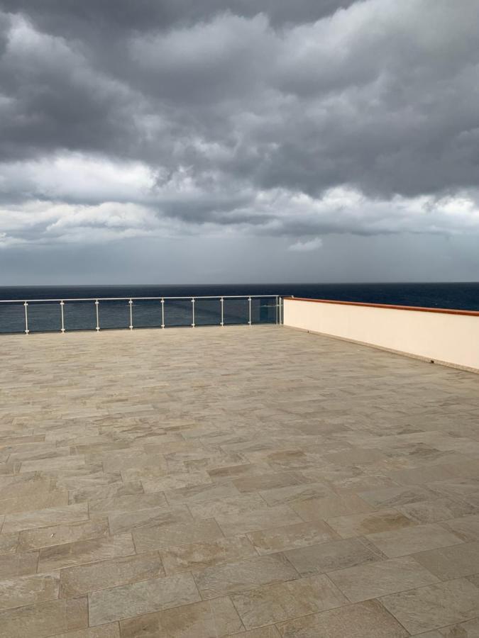 La Porta Delle Eolie Capo dʼOrlando Exterior foto