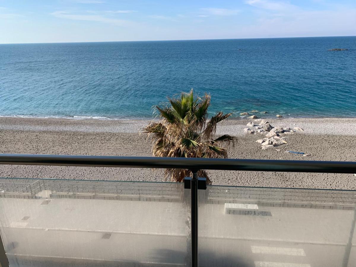 La Porta Delle Eolie Capo dʼOrlando Exterior foto
